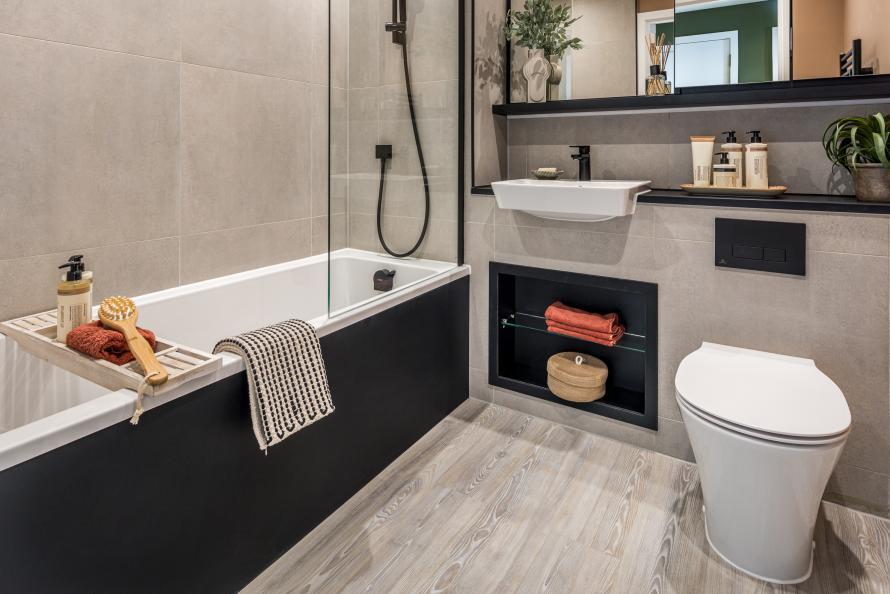 Kew Bridge Rise, Skylark House,