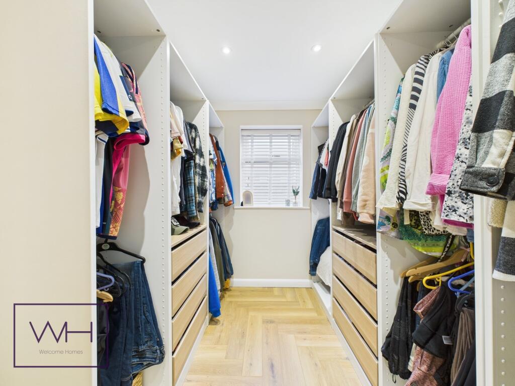 CAM03785G0-PR0215-ST