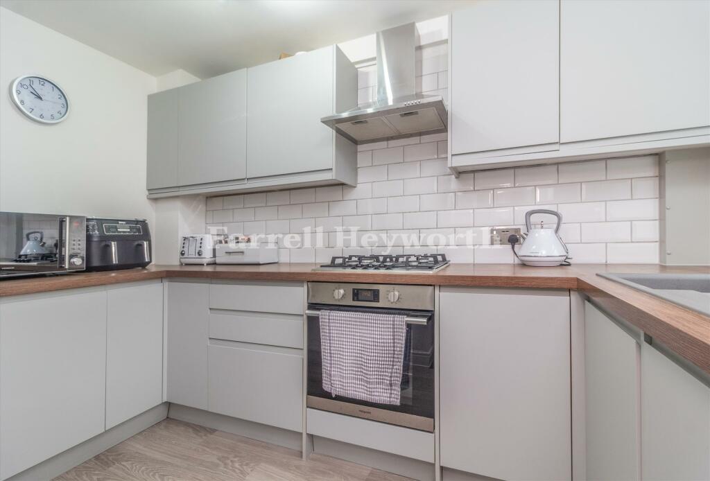 Kitchen image 2