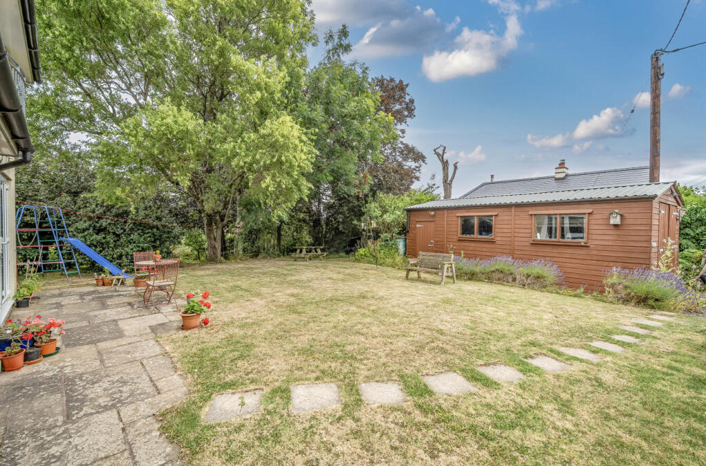 Garden &amp; Garage