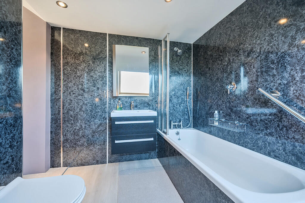 Principle Bedroom...