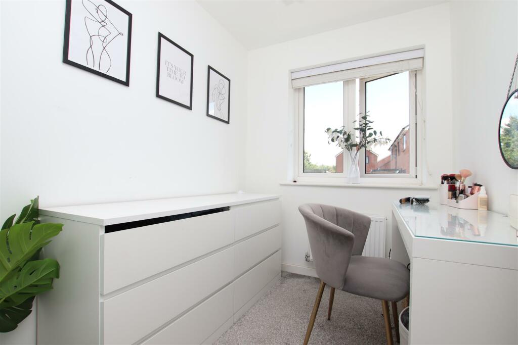 Bedroom 3.JPG