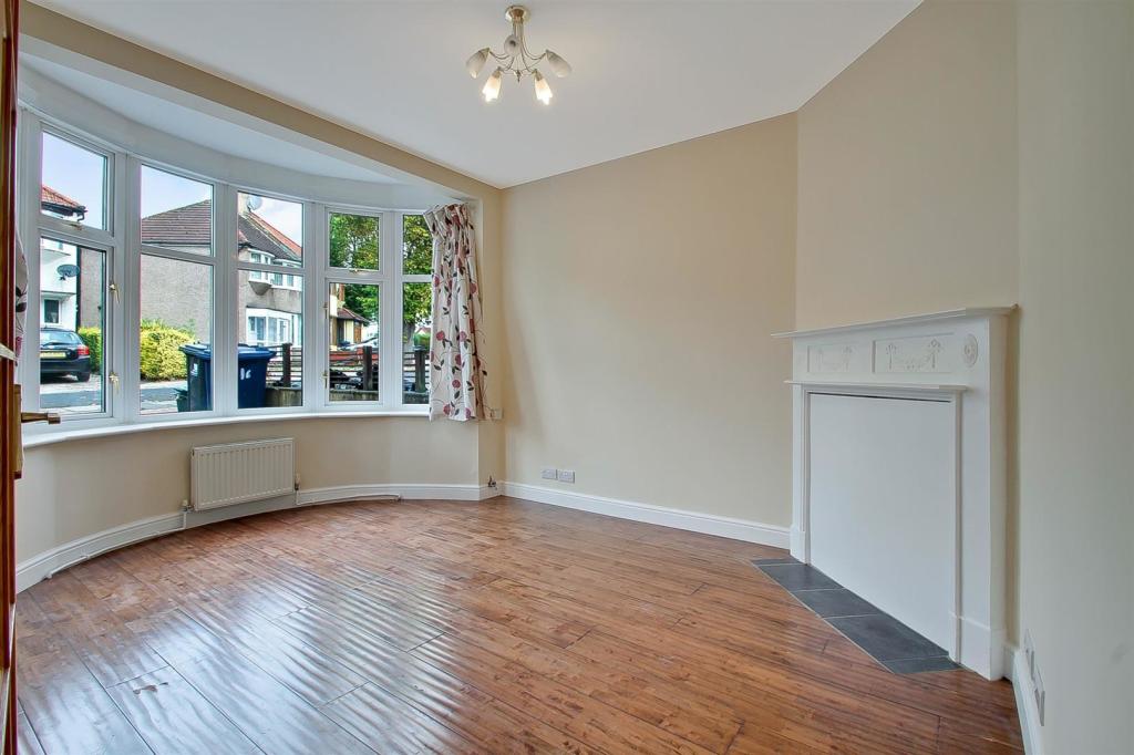 Front room.jpeg
