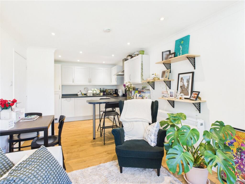 Kitchen/Living Space