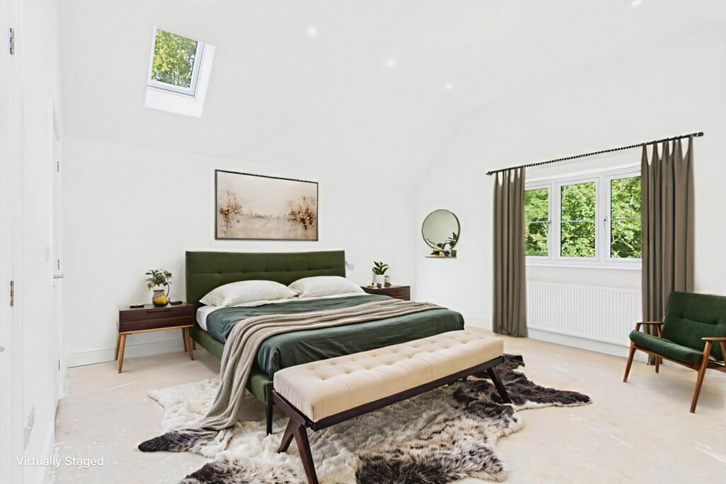 EweMove - Spalding - Pinstock Lane -  Master Bedro