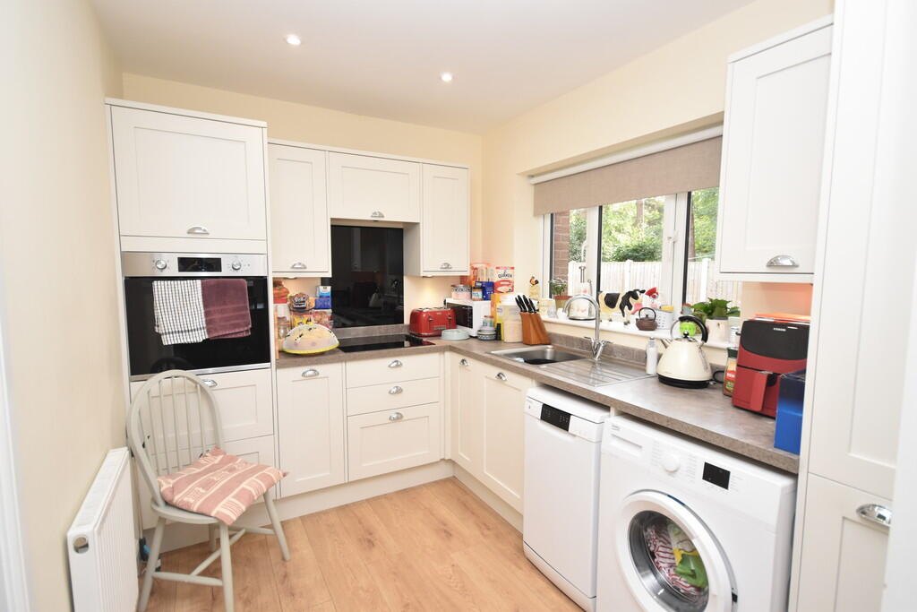 Annexe-Kitchen