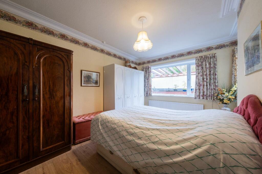 126 Vicars Cross Road-010.jpg