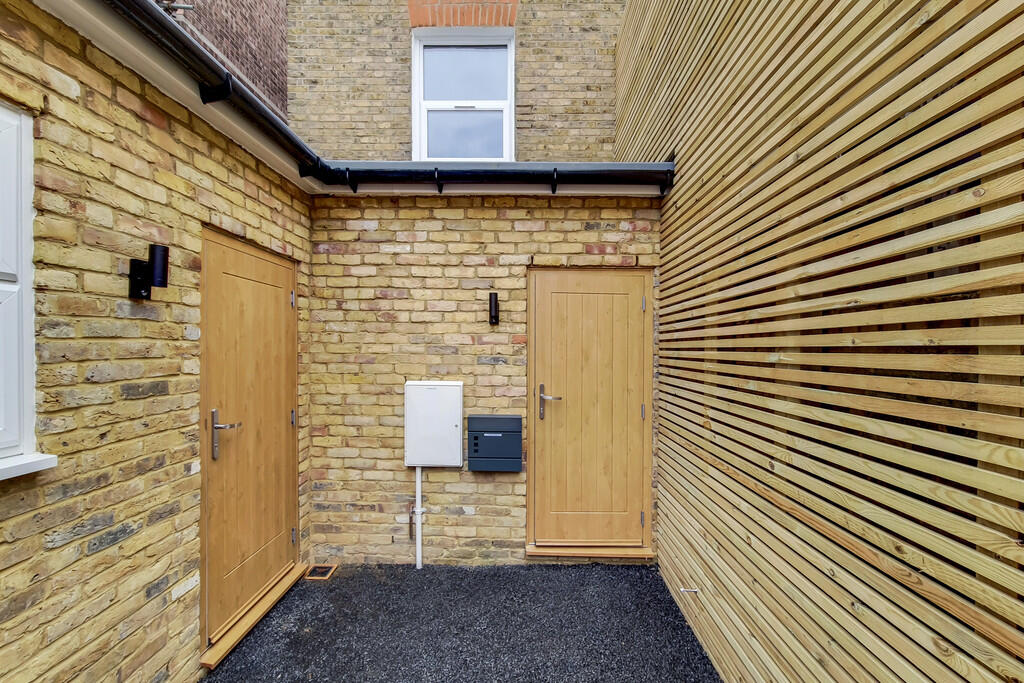 0_Exterior-1