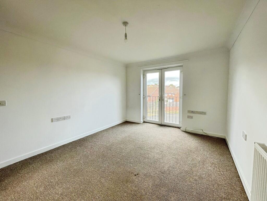 e543ef60-livingro...