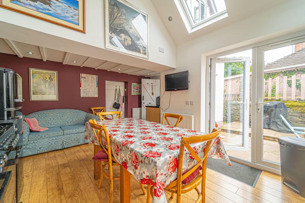 Kitchen/Dinning Room