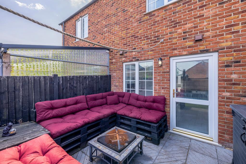 49 Woodrow Place (Spalding)-11.jpg