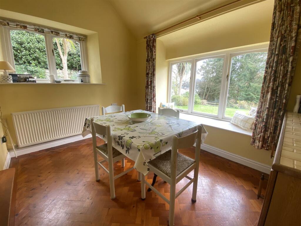 Dining Room.jpeg