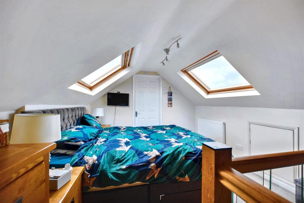 Bedroom 5_3.jpeg