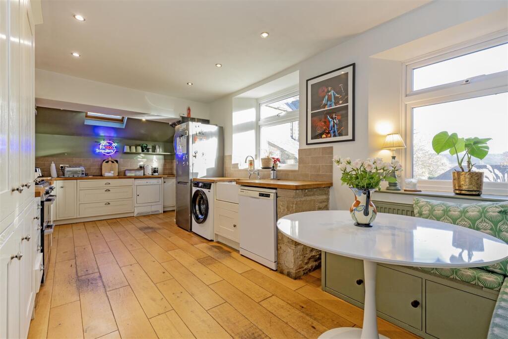 Kitchen-1.jpg