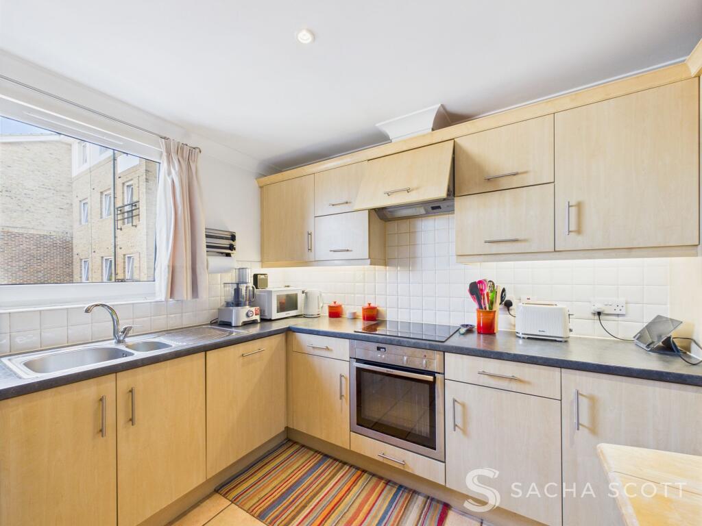 Kitchen / Breakfast Room