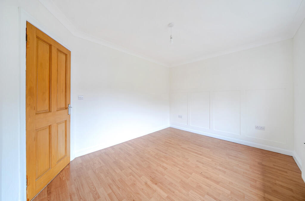 1366001-12-68f616...