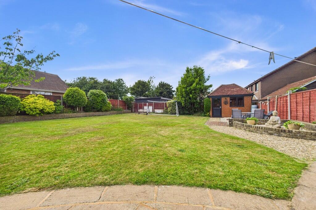 CAM01085G0-PR0589...