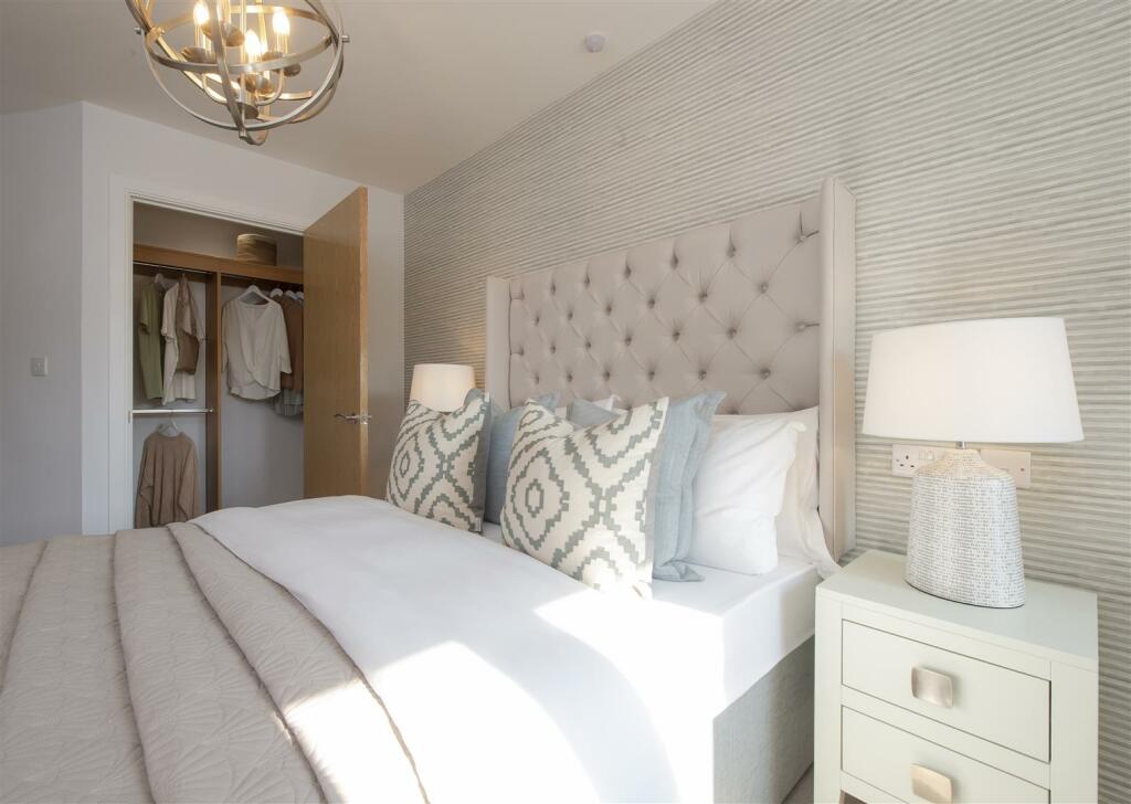 2474_DVR_LKN_RP_BED_9.jpg