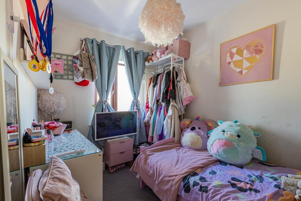 Clos Y Gwalch 15-5.jpg