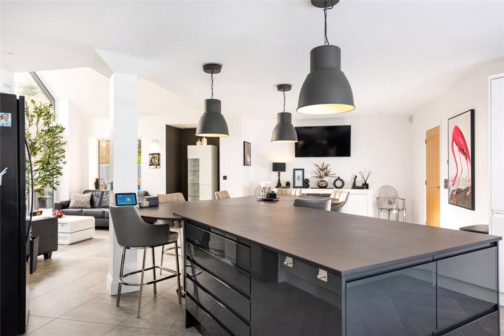 Kitchen/Din/Family