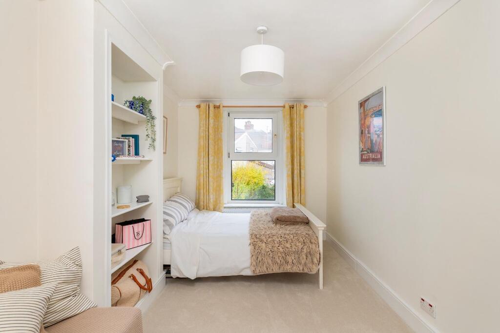 0R6TFS - Bedroom C.jpg