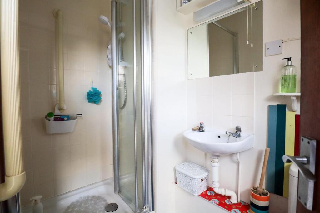 Downstairs Shower room.jpg