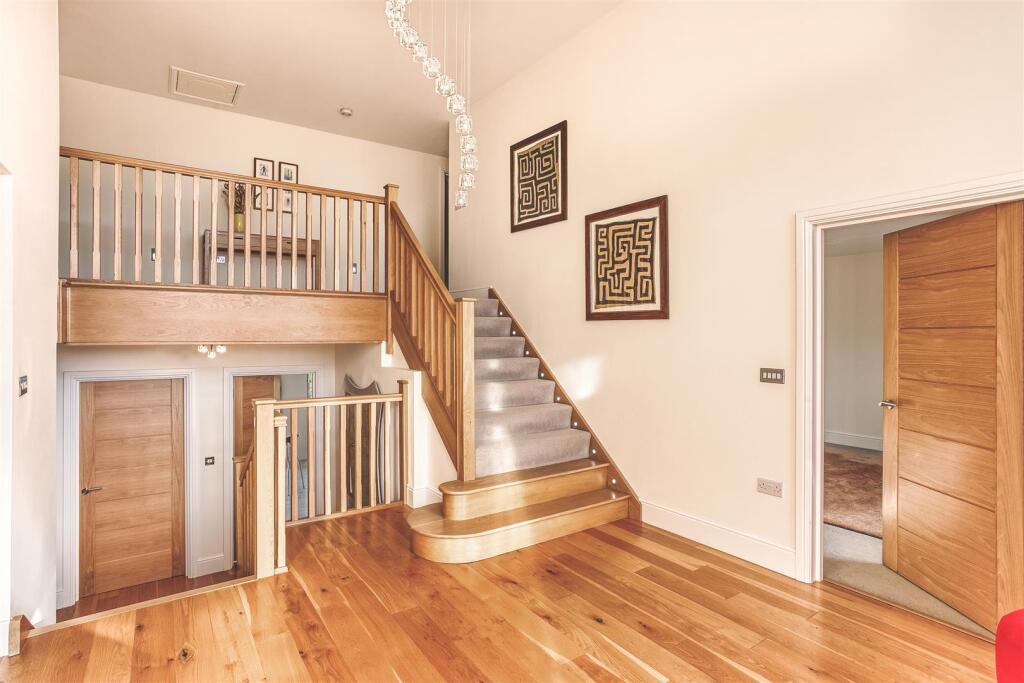 LF2B1889_HDR.jpg