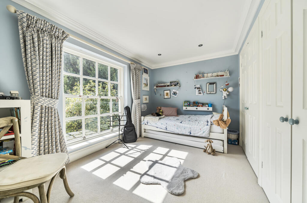 1345661-22-68bb1c...