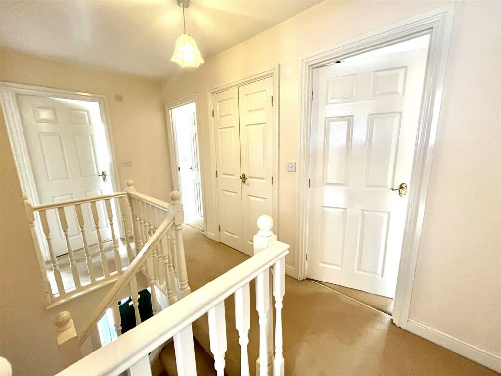 Bramleys Estate Agents - Maple Fold - Elland (12).