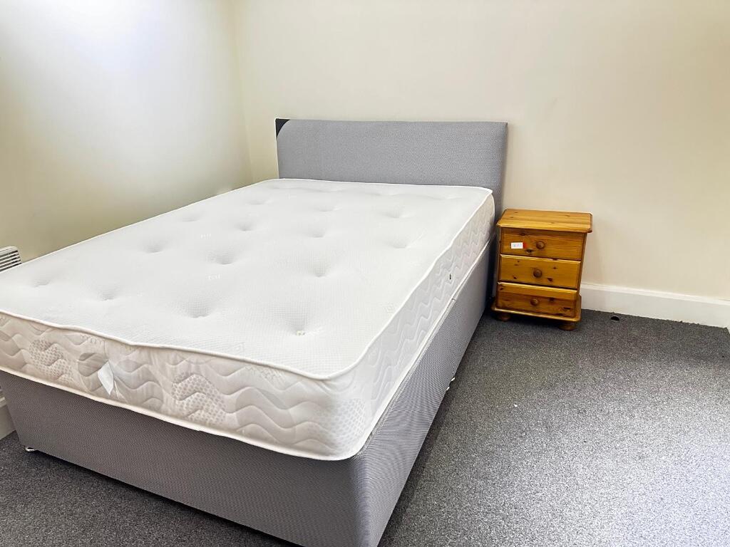 Bedroom2