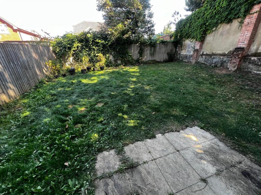 WhatsApp Image 2025-08-17 at 22.28.02_c8d9a0f1.jpg