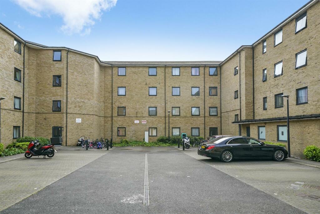 Flat 58, Kirk House - IjshxQ76zuX4Ps6dlrr6.jpg