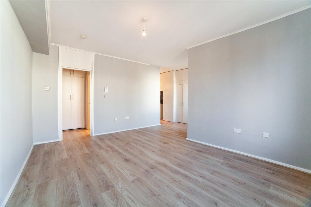 Main Room 2