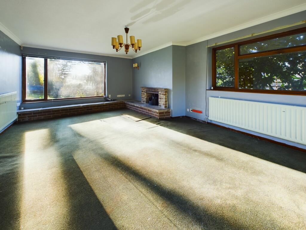 Living/Dining Room