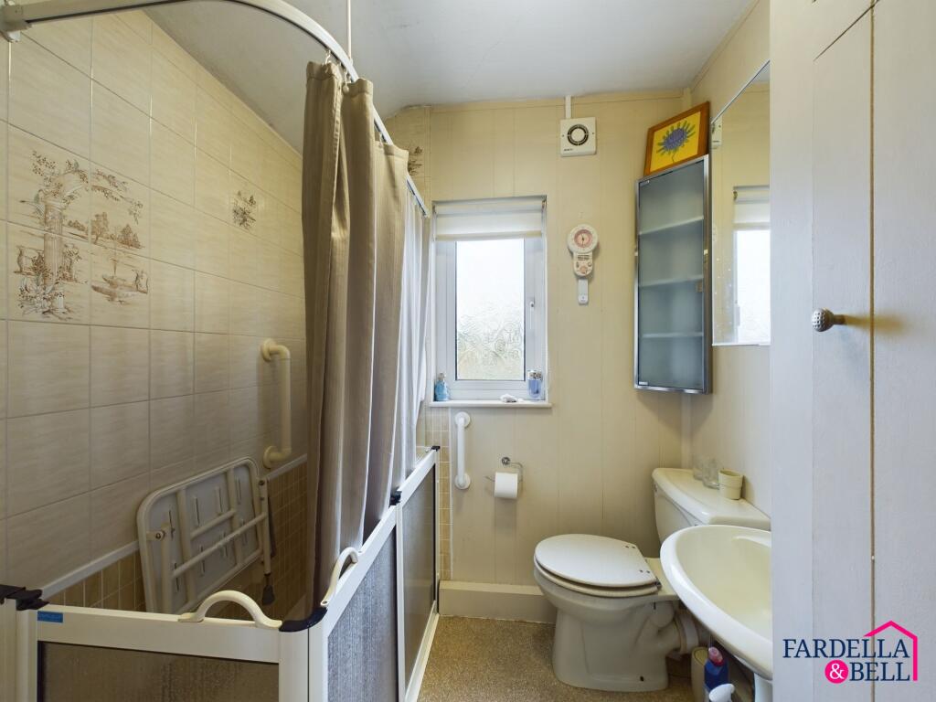 Family bathroom