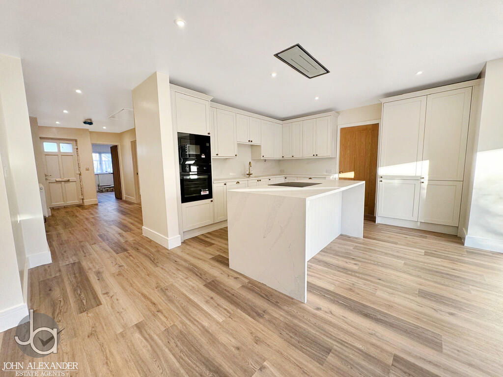 fd58edcd-1955-4d0...