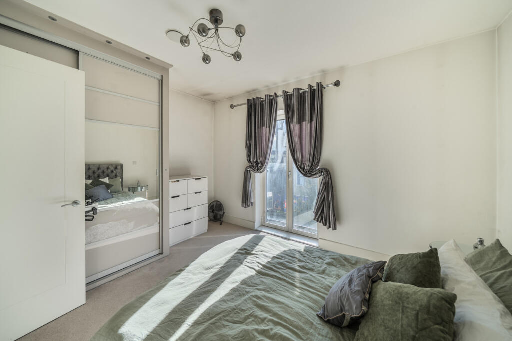 1358941-20-68d410...