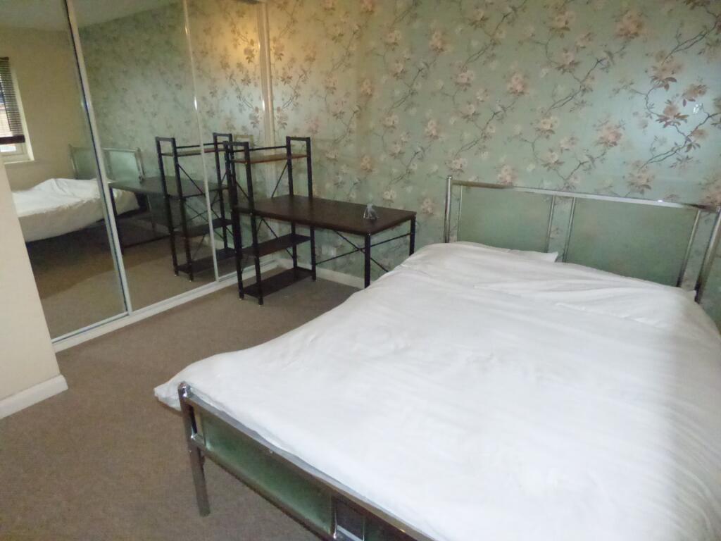 Catesby Green, Luton