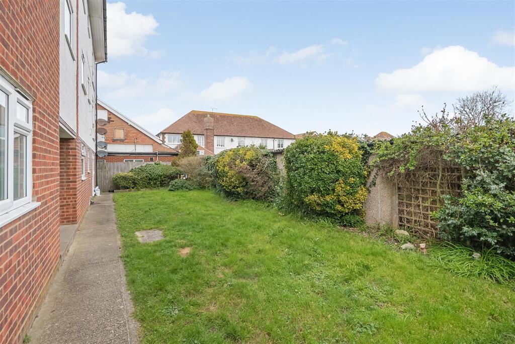 Pier Avenue, Tankerton, Whitstable