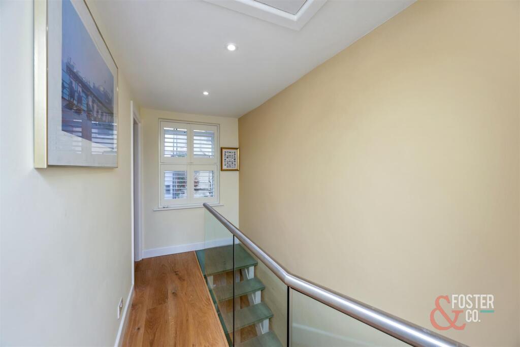 Farman Street, 6-009.jpg