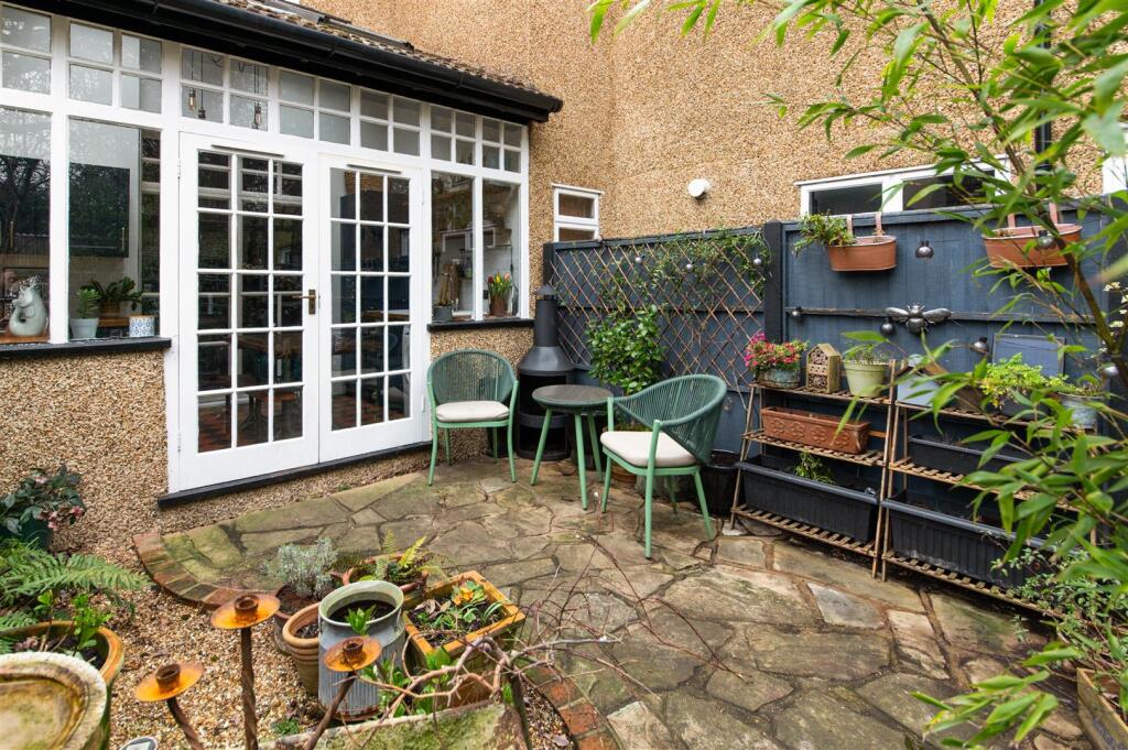 WORPLE ROAD,19A-130-2.jpg