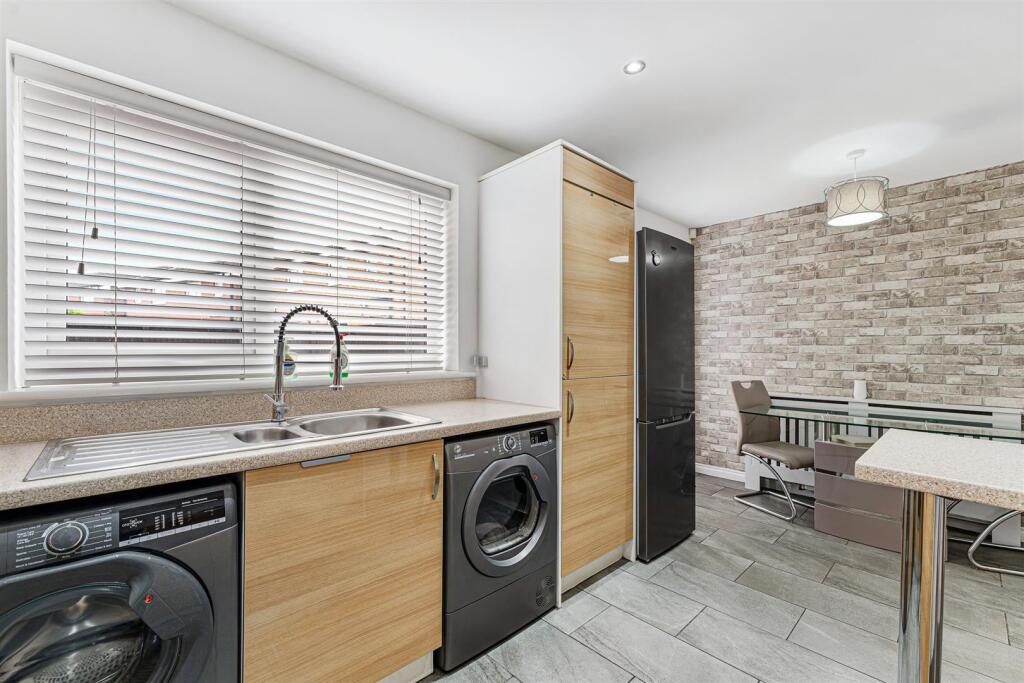 18 Porchester Road-20.jpg