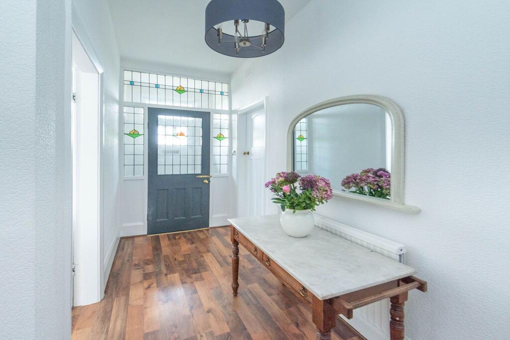 CONSERVATORY ENTRANCE HALLWAY AND LANDING