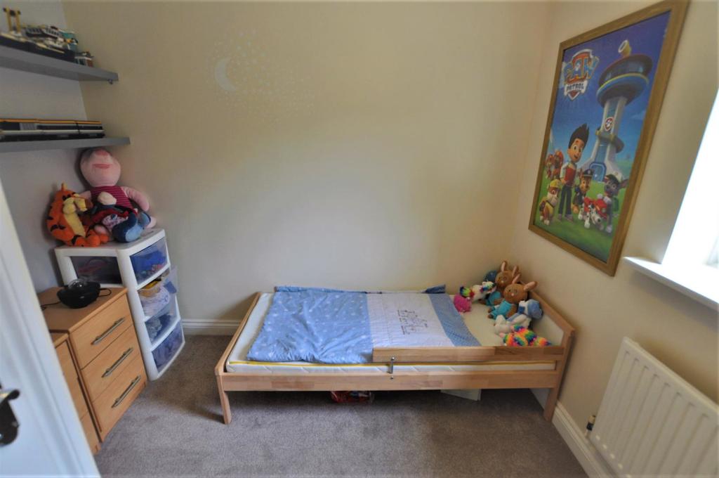 Bed4.JPG