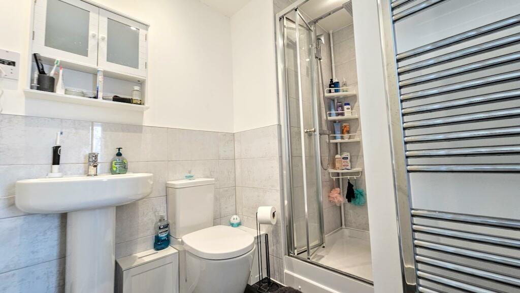 ENSUITE SHOWER ROOM