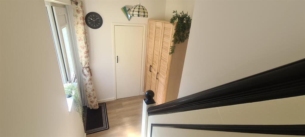 hallway.jpg