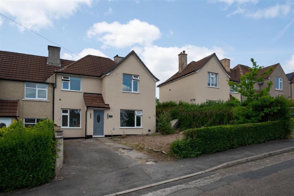 19 Lyneholmes Rise-112.jpg