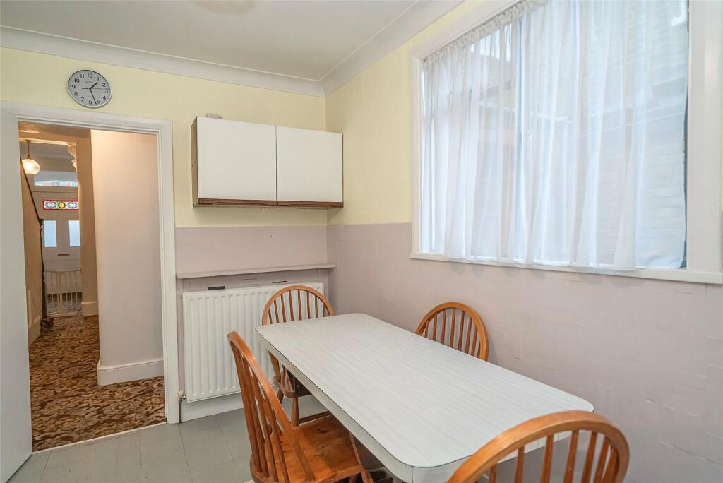 Kitchen H