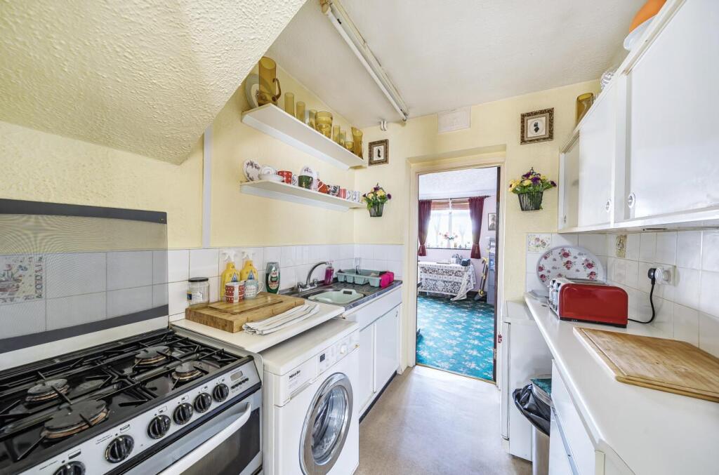 Davidson Frost-Wellings, DFW, Broadcroft Avenue, S