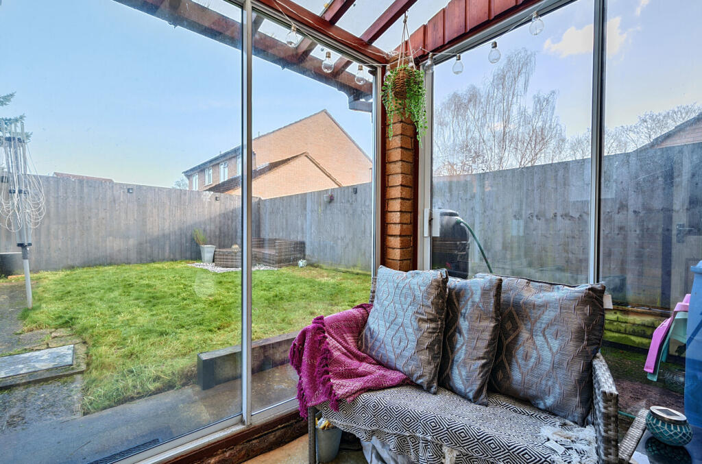 1387709-5-693c119...